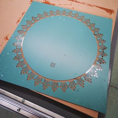 Pedido personalizado Máquina de gravura universal para vidro congelado em banheiro inteligente