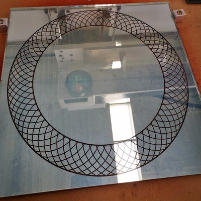 Máquina de gravação de espelhos de LED em preço acessível