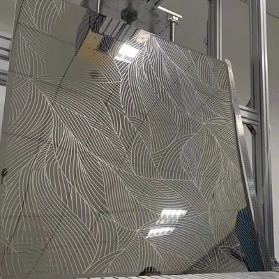 Requisitos de tensão 220V/110V Máquina de gravura universal para vidro de arejar