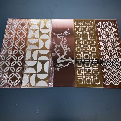 Máquina de marcação a laser de metal para escultura de placas decorativas de elevadores de aço inoxidável
